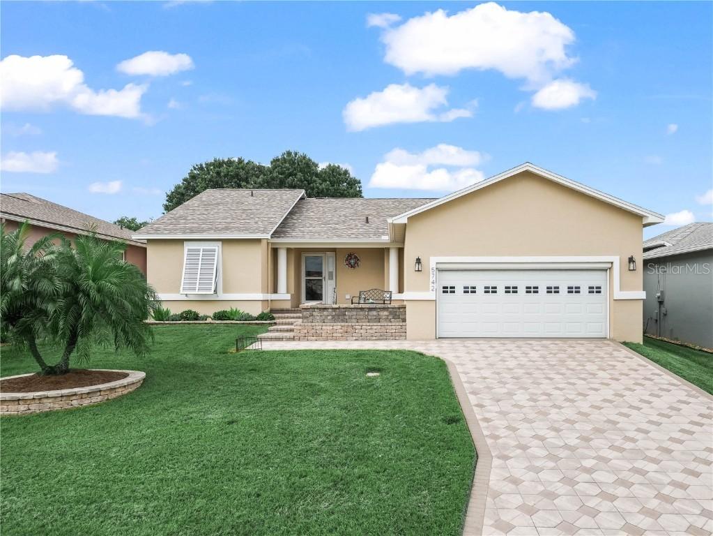 5742 Crane Dr., Lakeland, FL 33809