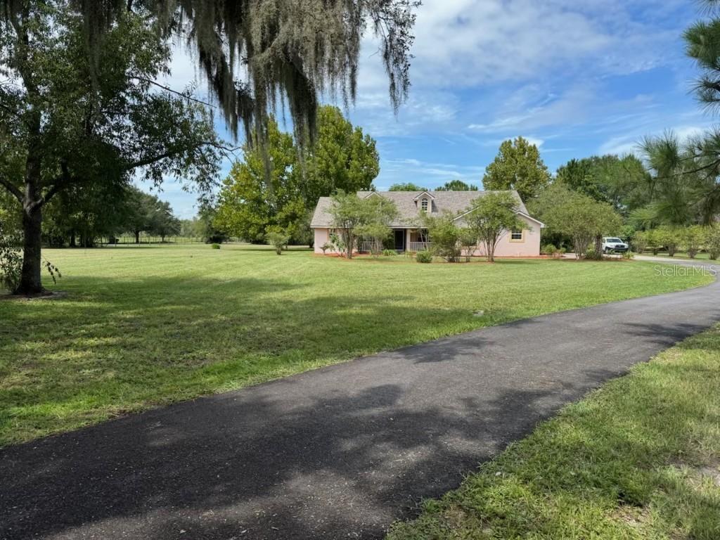 2065 W Lake Hamilton Dr., Winter Haven, FL 33881