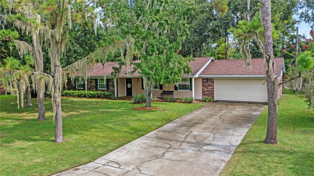 412 Lake Dr., Lakeland, FL 33813