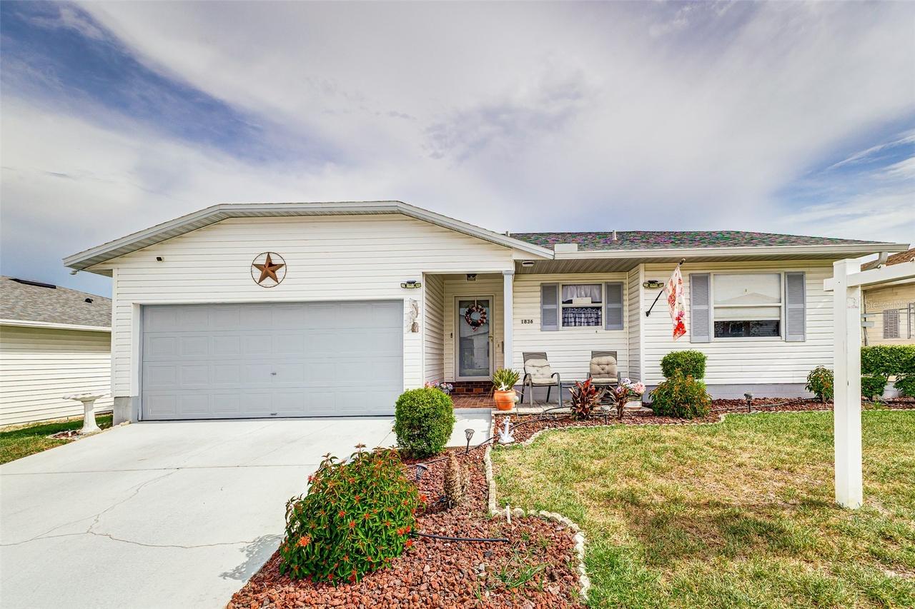 1836 Prairie Dunes Cir., Lakeland, FL 33810