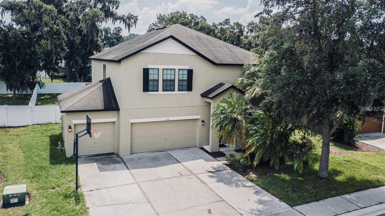 229 Oak Landing Ln., Mulberry, FL 33860