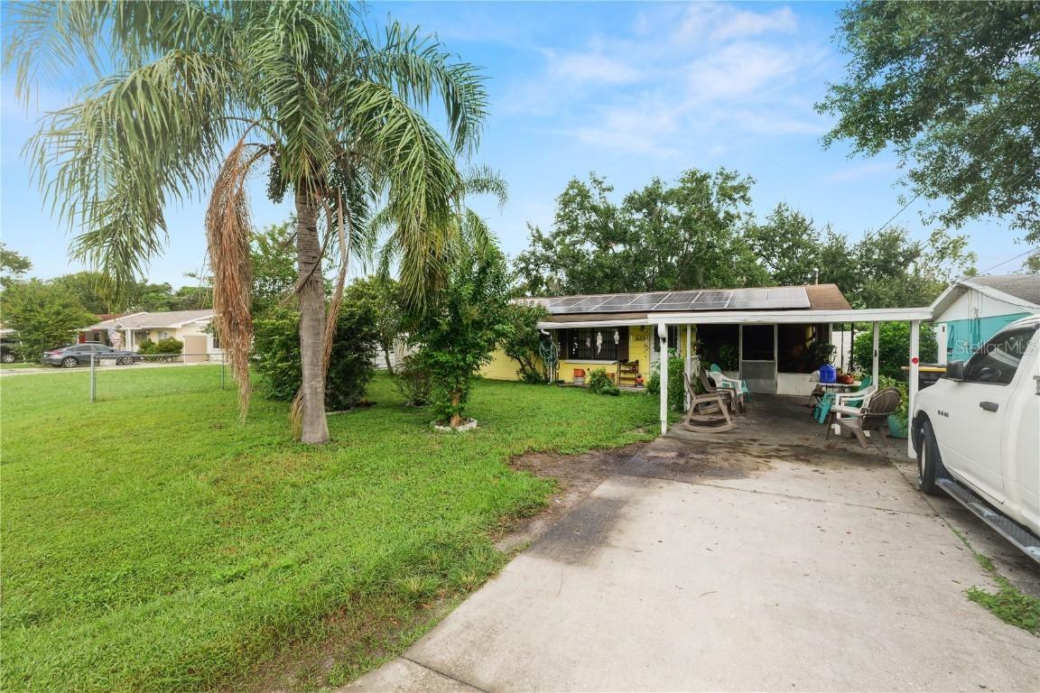 2203 Ivey Ln., Lakeland, FL 33815