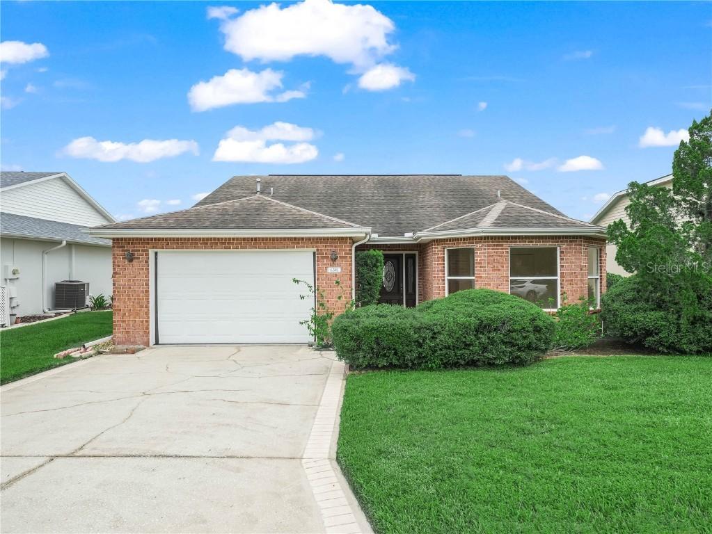 6341 Silver Lakes Dr., Lakeland, FL 33810