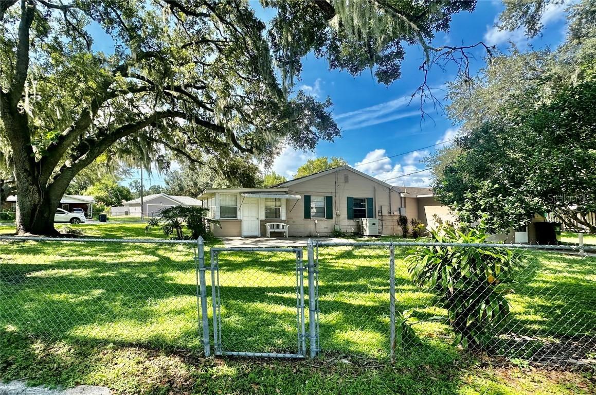 310 Rico Way, Auburndale, FL 33823