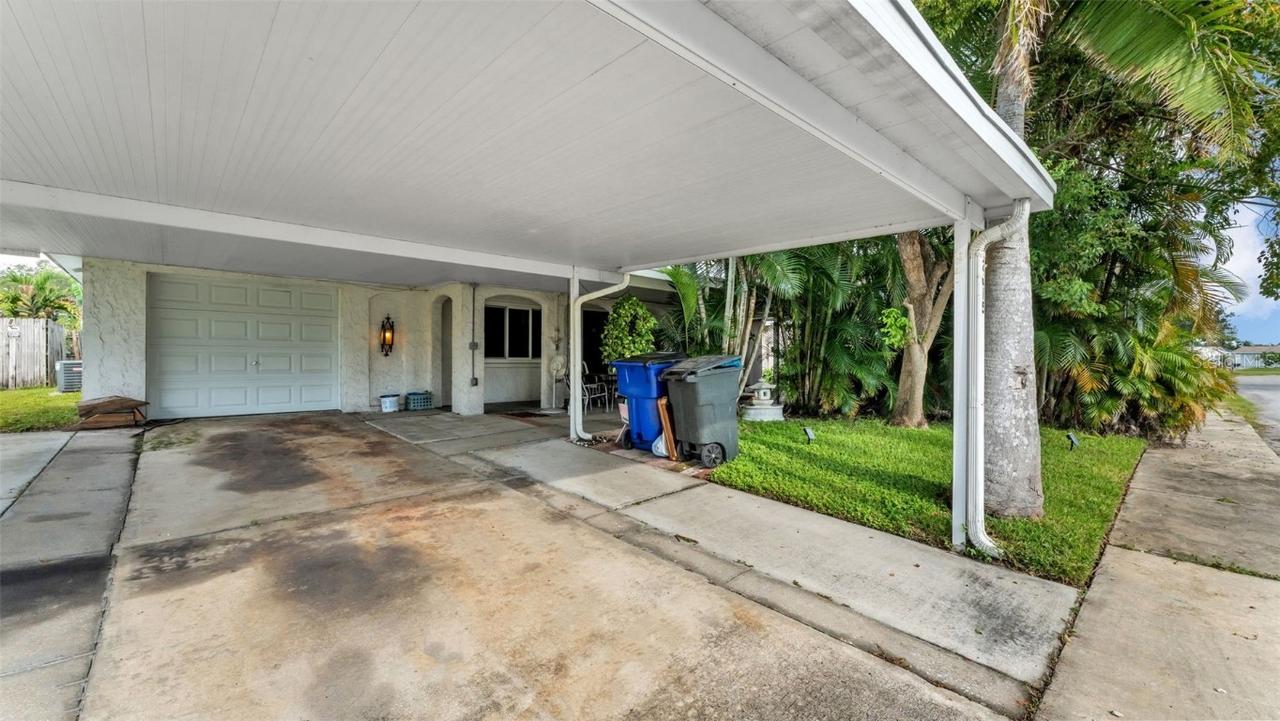 2015 Essex Dr., Holiday, FL 34691