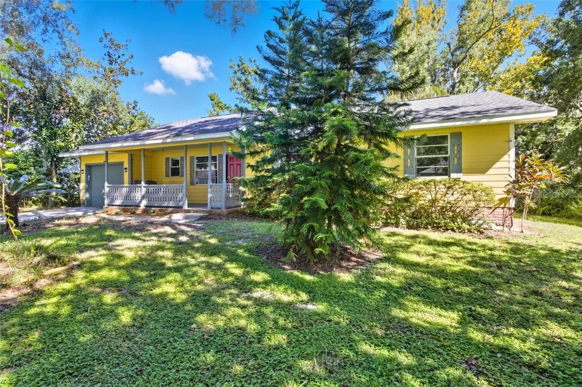 723 Fox Lake Dr., Lakeland, FL 33809