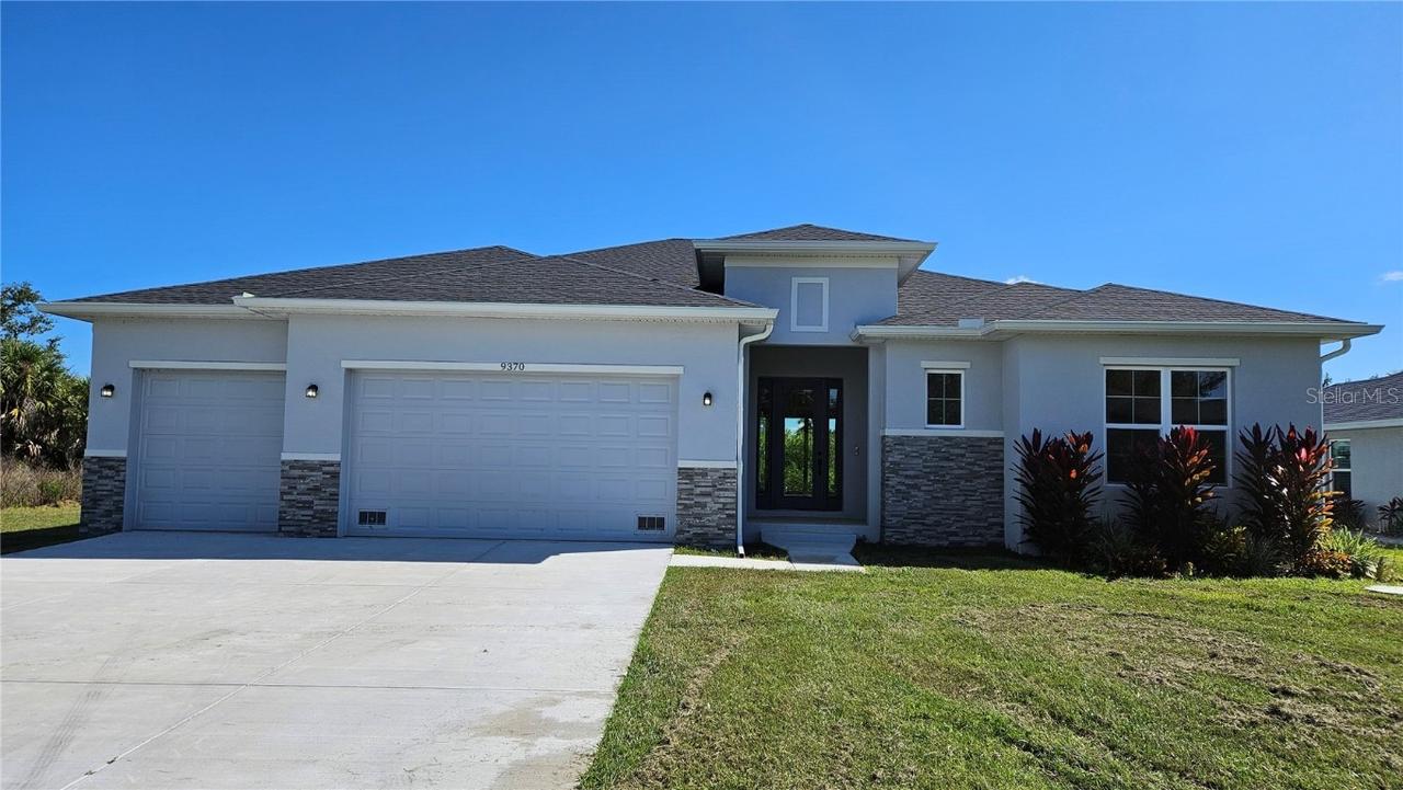 9370 Snapper Cir., Port Charlotte, FL 33981