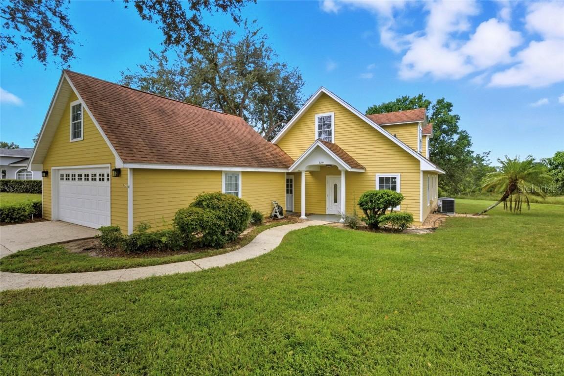 320 Starr Ridge Dr., Lake Wales, FL 33898