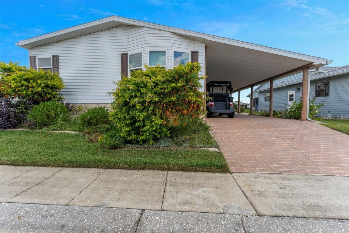 3175 Pebble Bend Dr., Lakeland, FL 33810