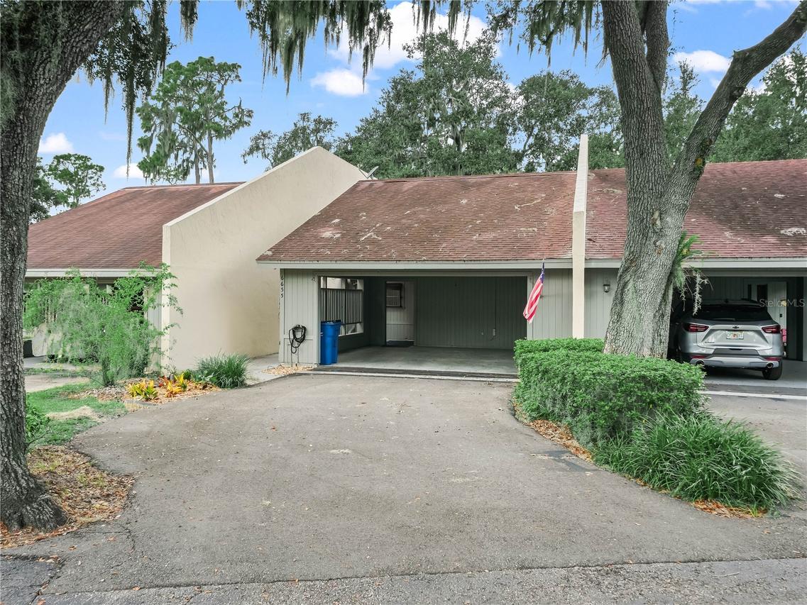 6655 Sweetbriar Ln., Lakeland, FL 33813