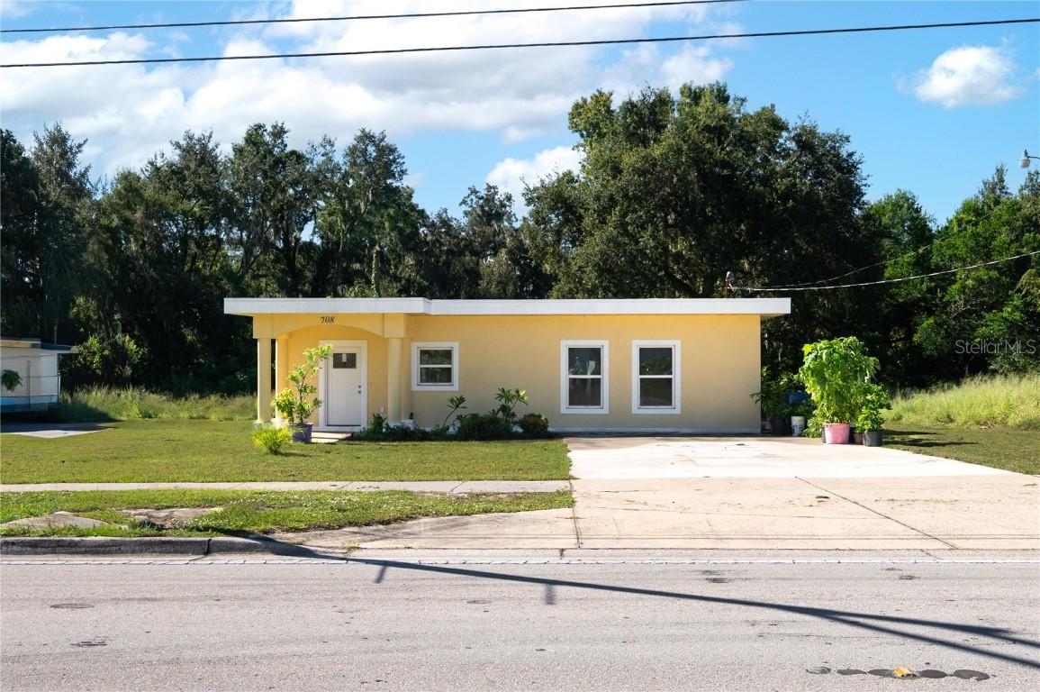 708 E Broadway St., Fort Meade, FL 33841