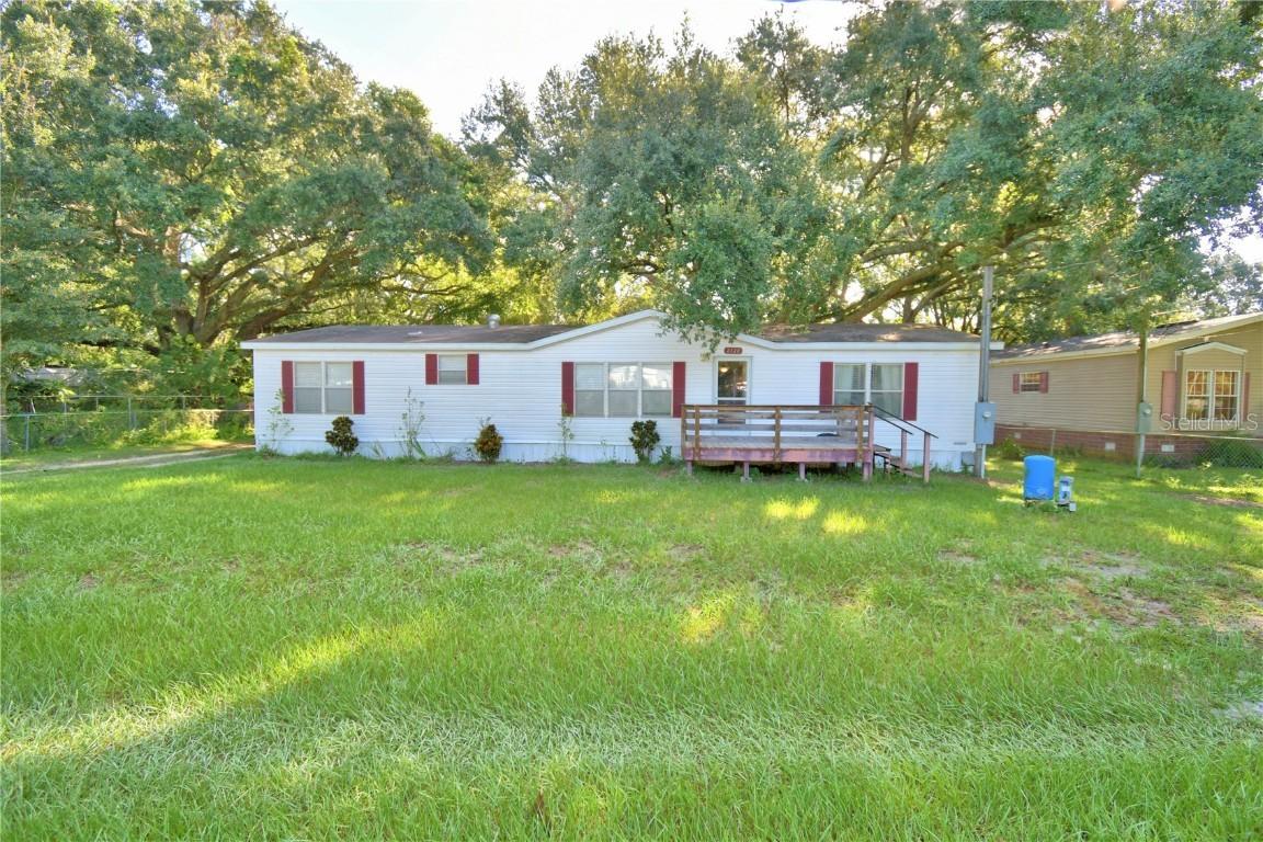 2120 Helwyn Rd., Auburndale, FL 33823