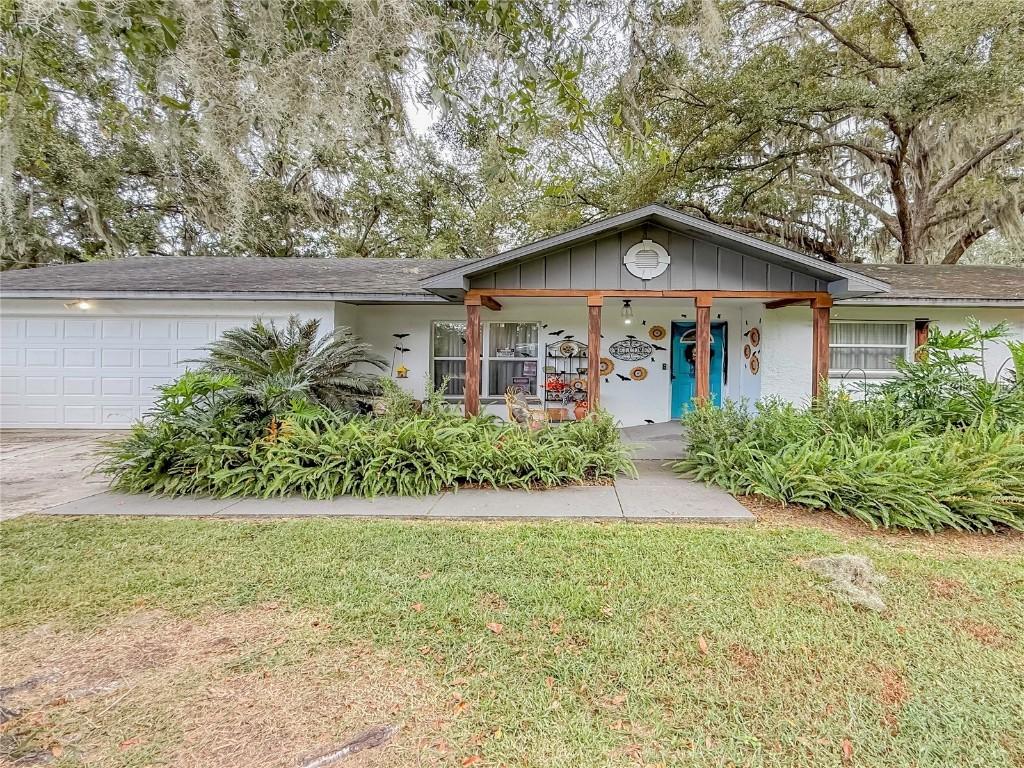 1740 Cherry Ln., Lakeland, FL 33811