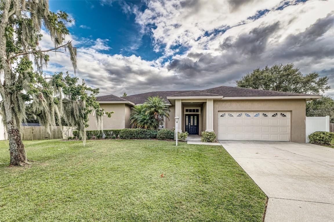 672 Jessanda Cir., Lakeland, FL 33813