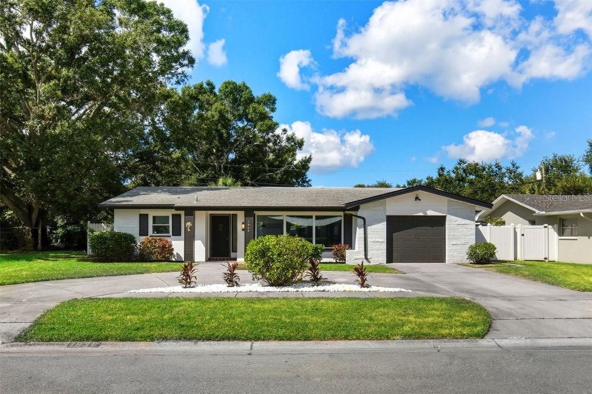 1938 Flora Rd., Clearwater, FL 33755