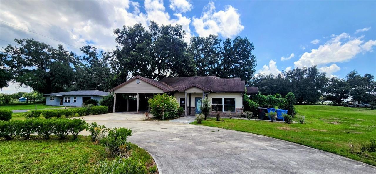 1205 E Knights Griffin Rd., Plant City, FL 33565