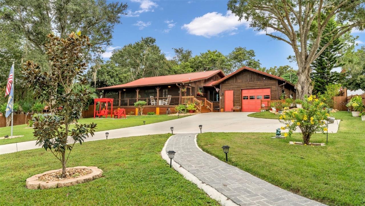 219 E Lake Menzies Blvd., Dundee, FL 33838