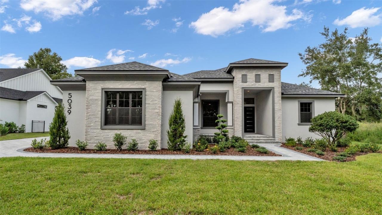 5039 Cliffside Dr., Lakeland, FL 33812