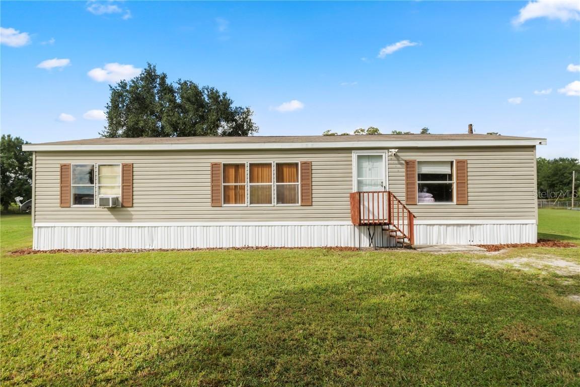 8716 Pine Tree Dr., Lakeland, FL 33809