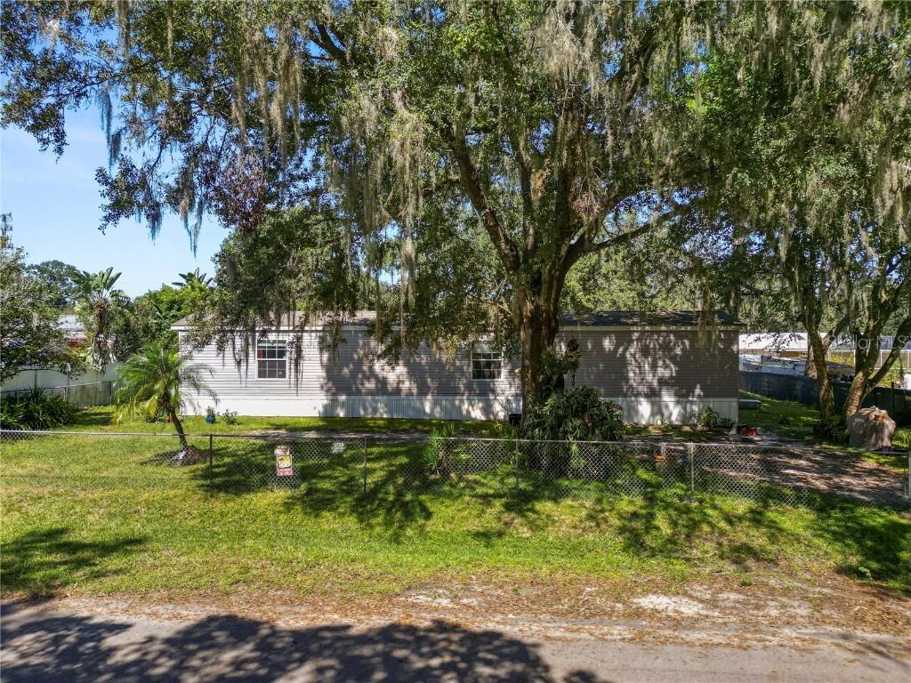 3406 Oakland Rd., Lakeland, FL 33801