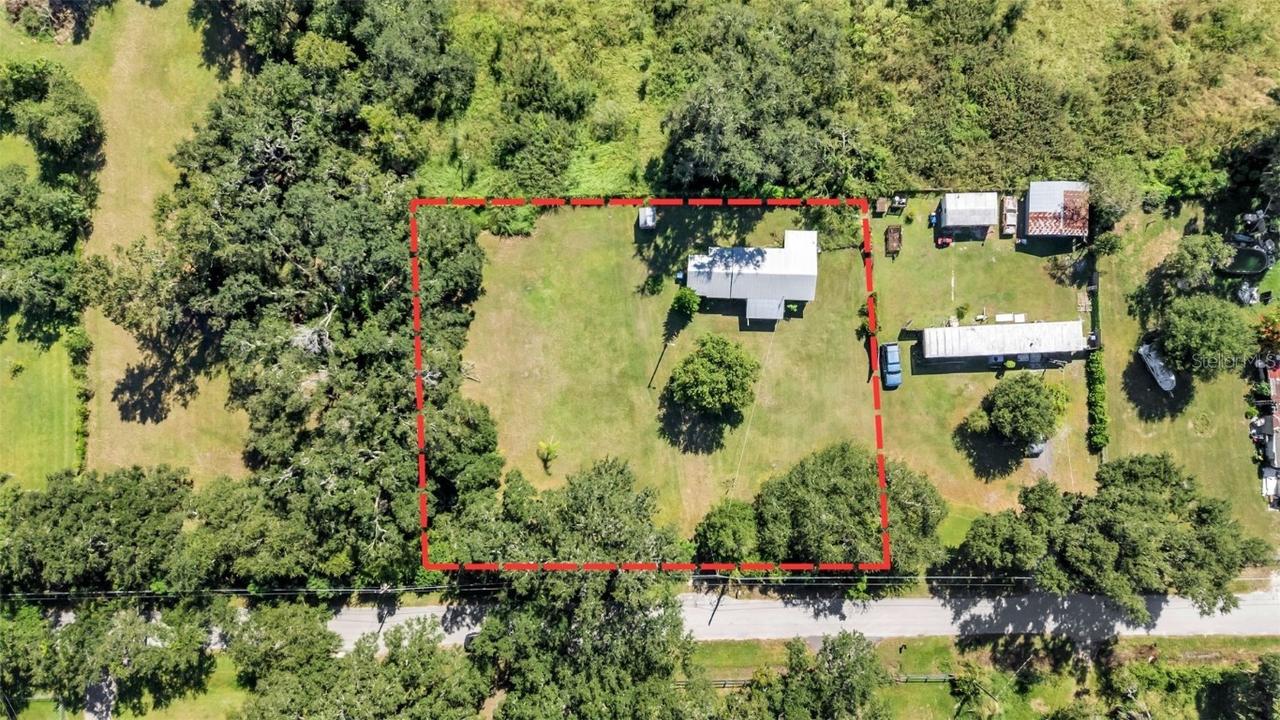 12941 Simpson Rd., Dover, FL 33527