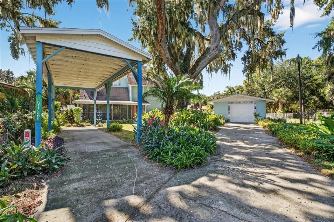 5268 Valencia St., Lake Wales, FL 33898