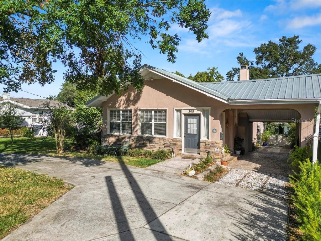 308 Allamanda Dr., Lakeland, FL 33803