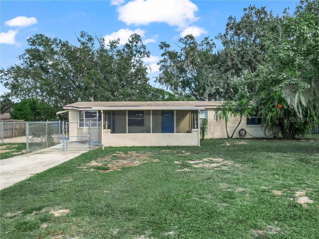 5042 Spirit Lake Rd., Winter Haven, FL 33880