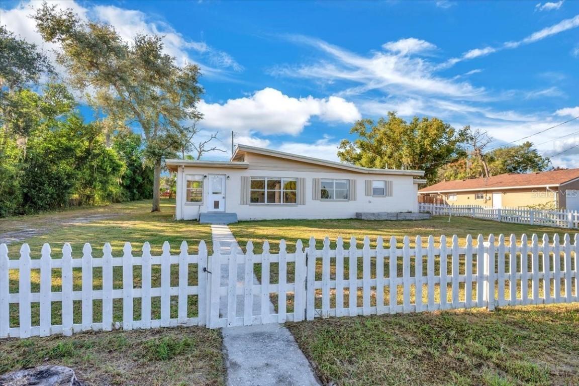 22 Mountain Dr., Babson Park, FL 33827