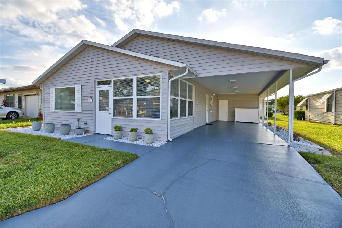 4823 Colonnades Cir., Lakeland, FL 33811