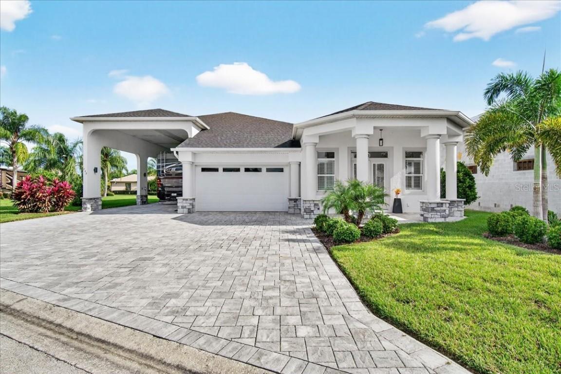 743 Teaberry Tr., Polk City, FL 33868