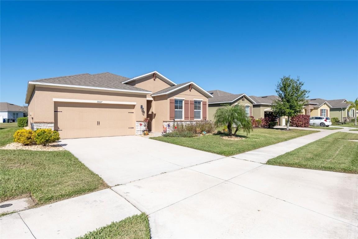 2667 Canyon Crest Dr., Lakeland, FL 33811