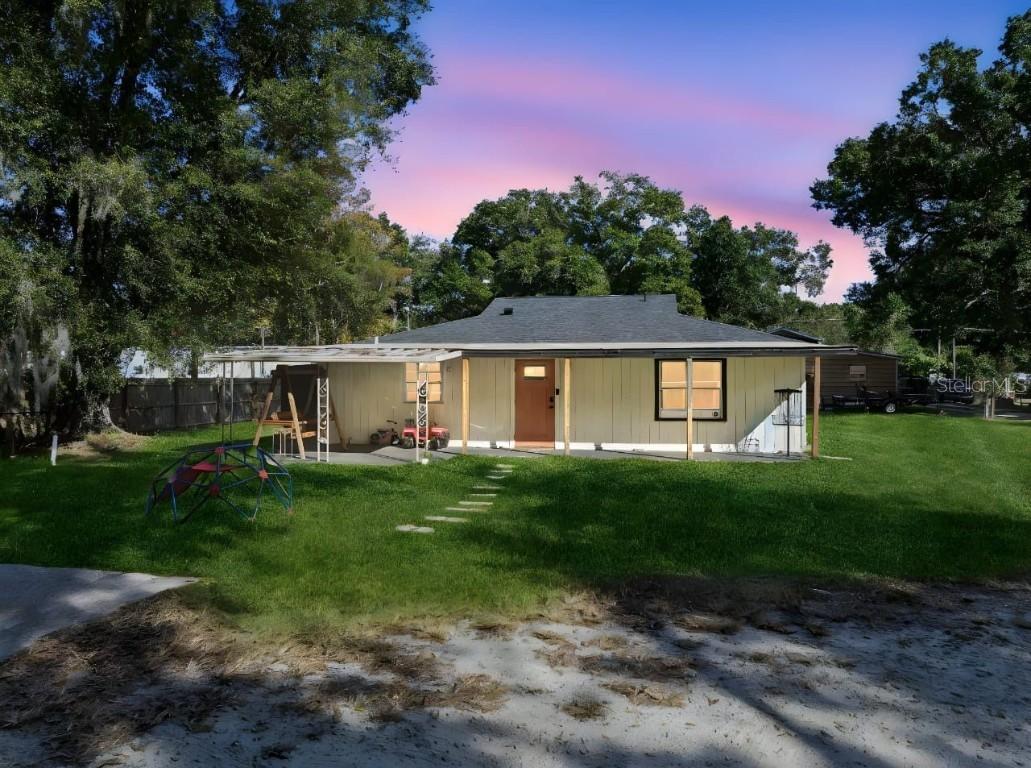 2698 Old Dixie Hwy., Auburndale, FL 33823