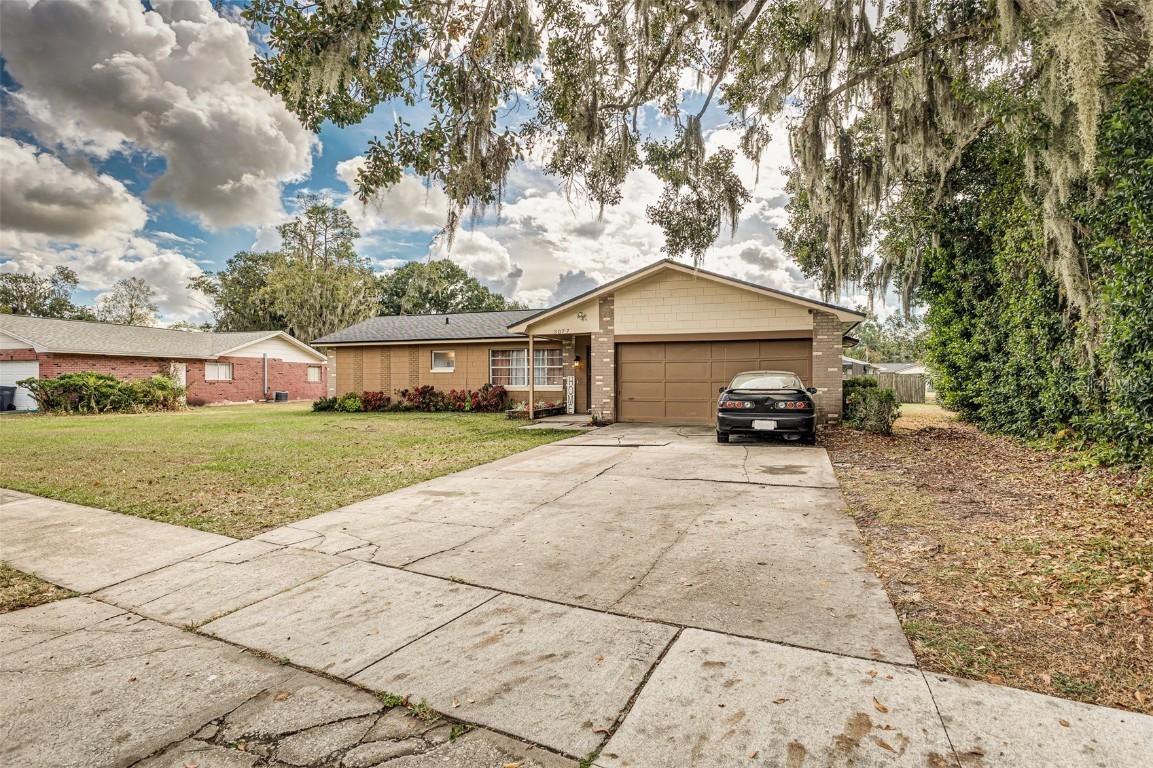 3077 Heather Glynn Dr., Mulberry, FL 33860