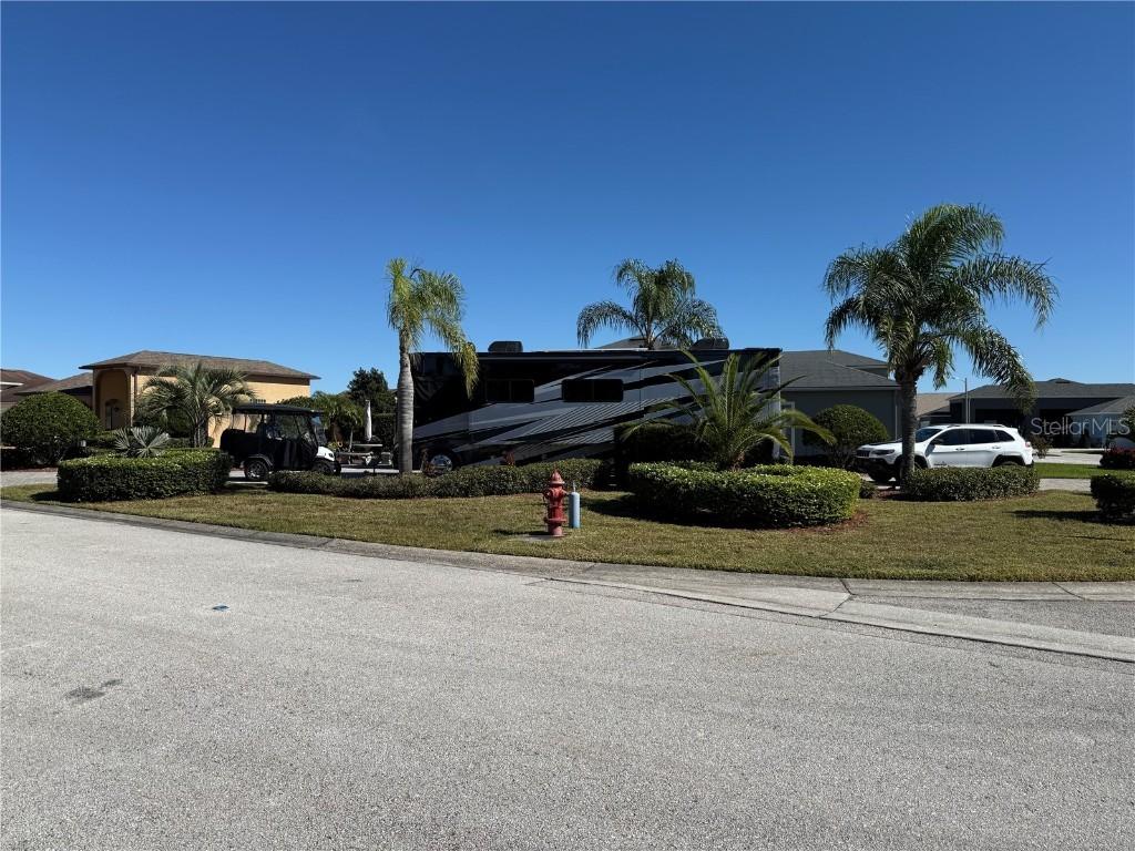 794 Teaberry Tr., Polk City, FL 33868