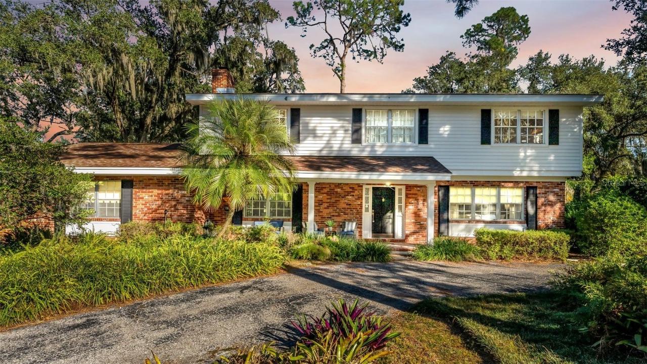 4514 Nunnswood Ln., Lakeland, FL 33813