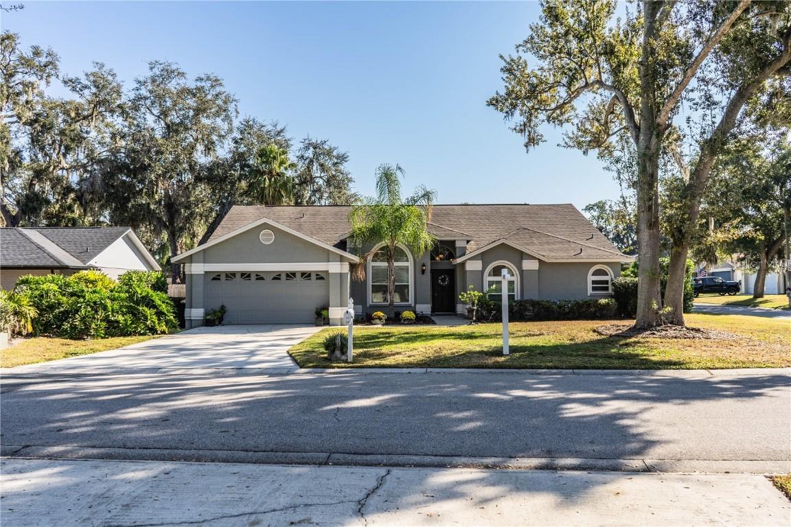 6410 Beechnut Dr., Lakeland, FL 33813