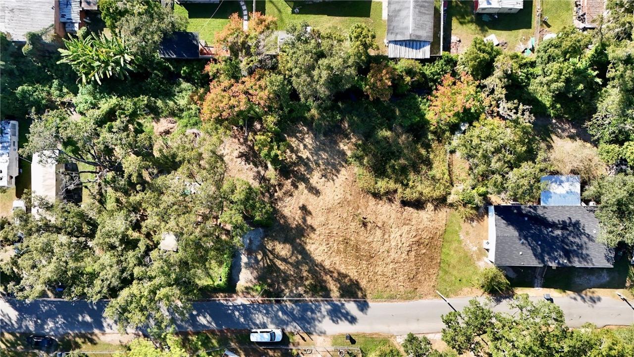 916 Nashville Rd., Lakeland, FL 33815