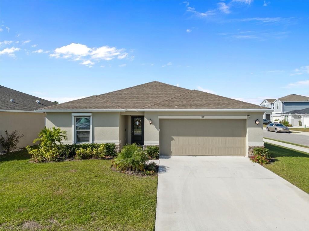 1591 Mattie Pointe Pl., Auburndale, FL 33823