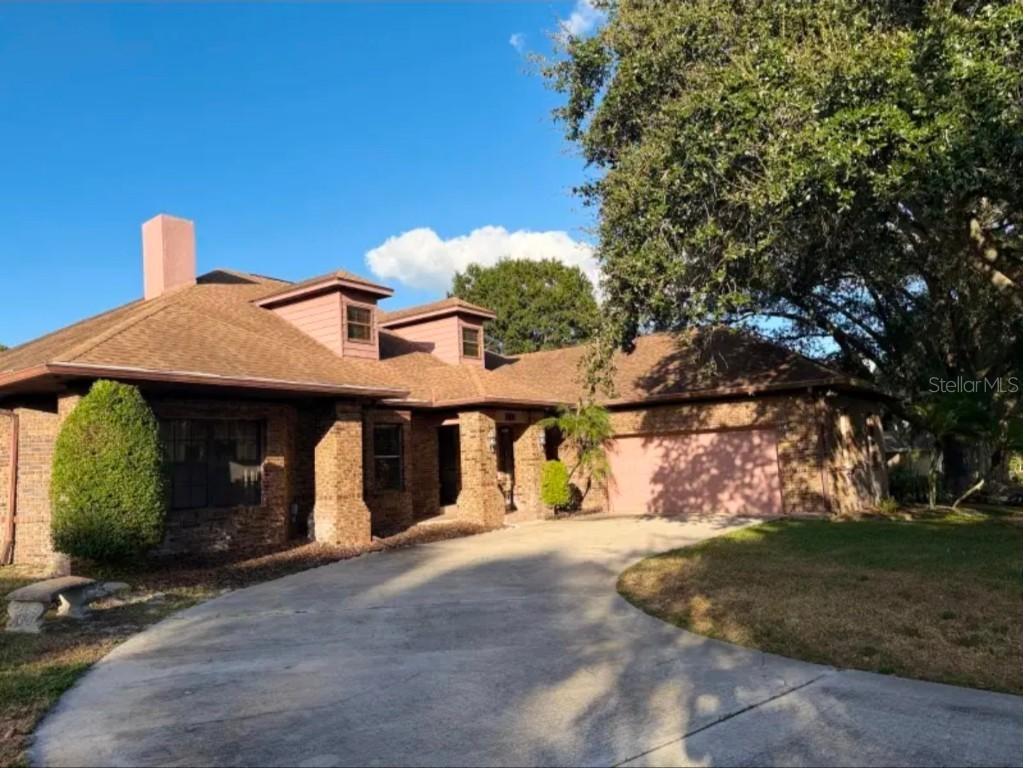 1102 Sugartree Dr., Lakeland, FL 33813