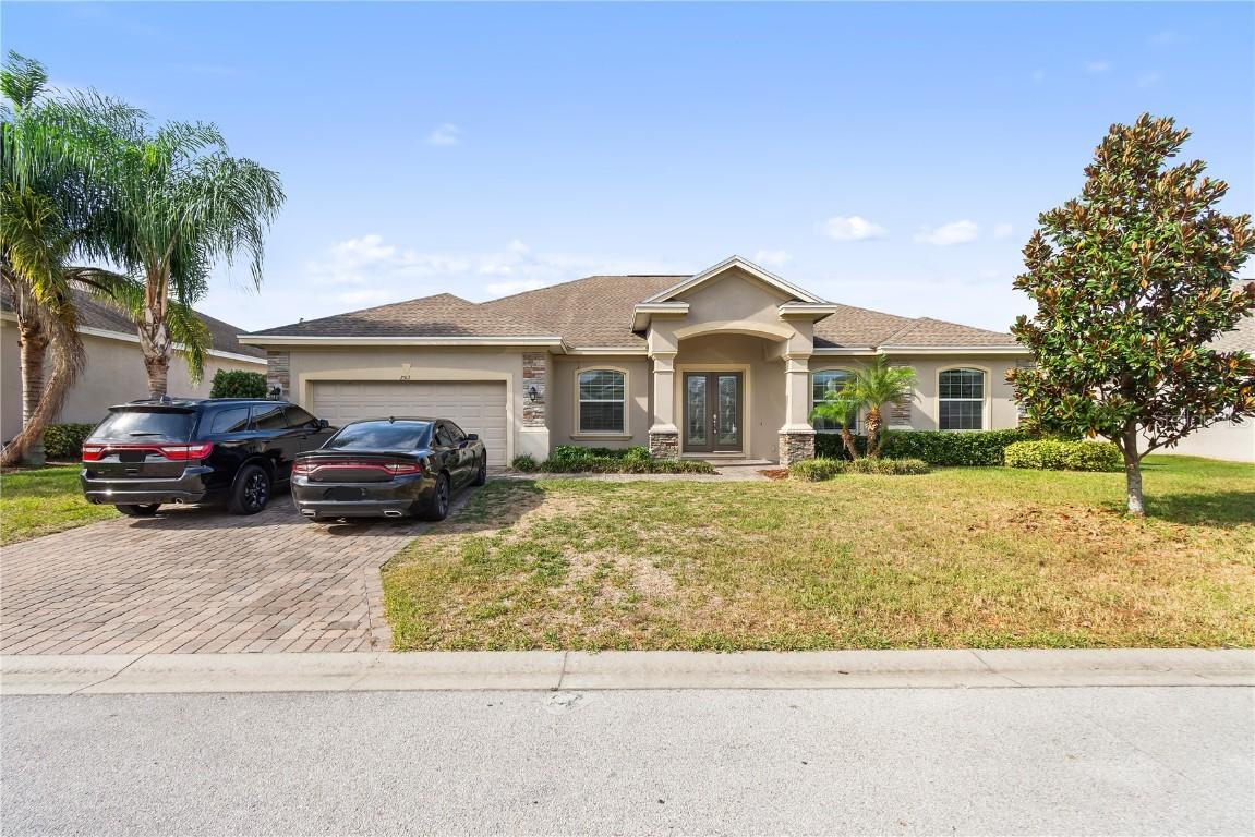 2512 Sherwood St., Winter Haven, FL 33881