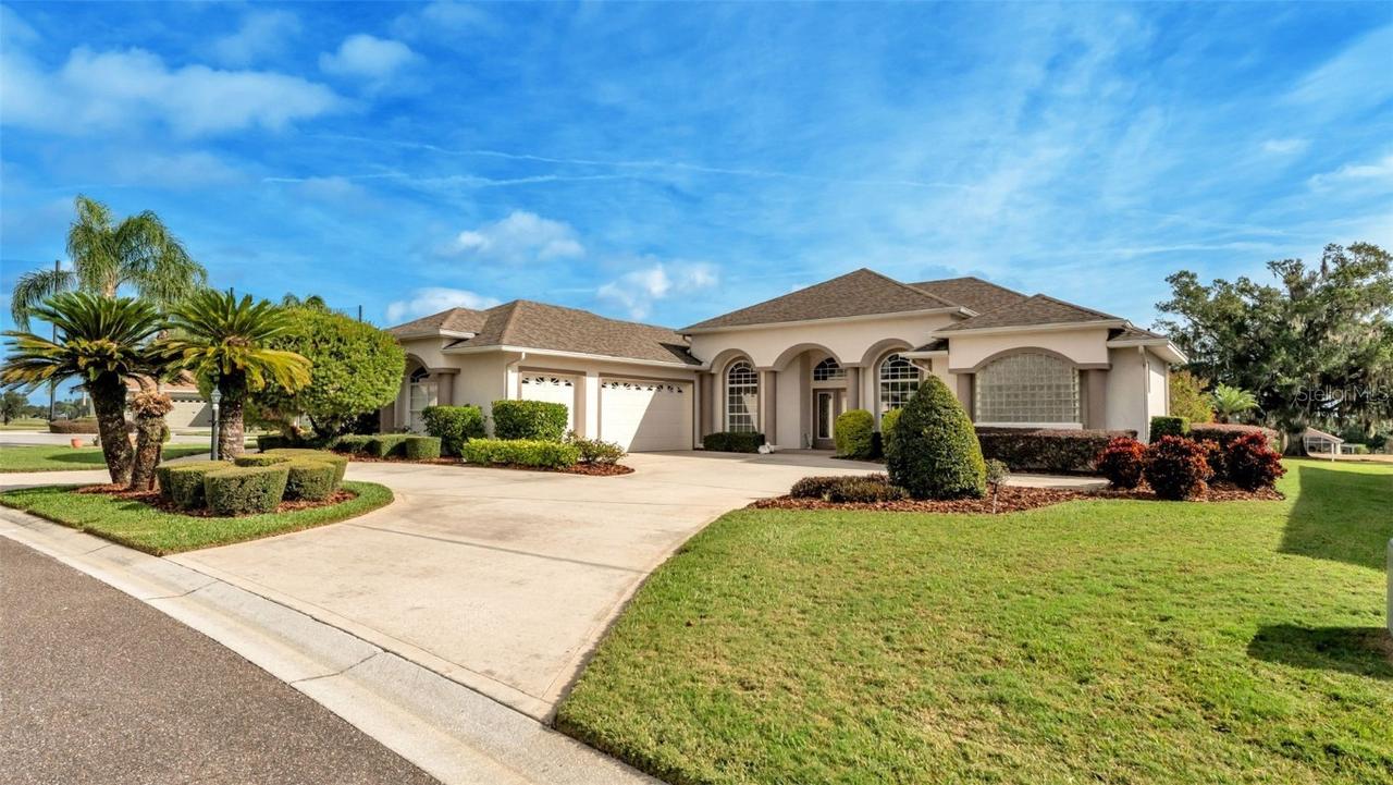 2767 Huntington Hills Dr., Lakeland, FL 33810