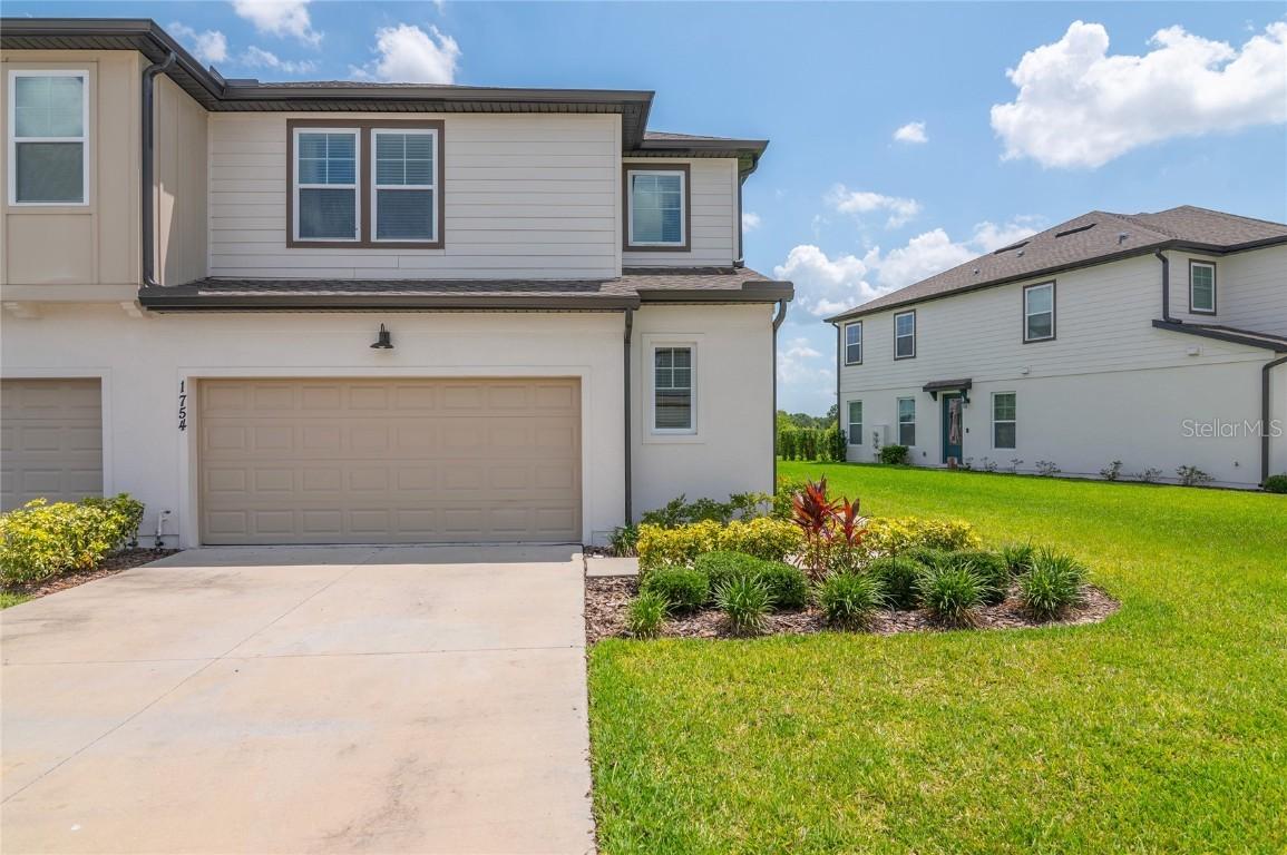 1754 Sanibel Dr., Davenport, FL 33896