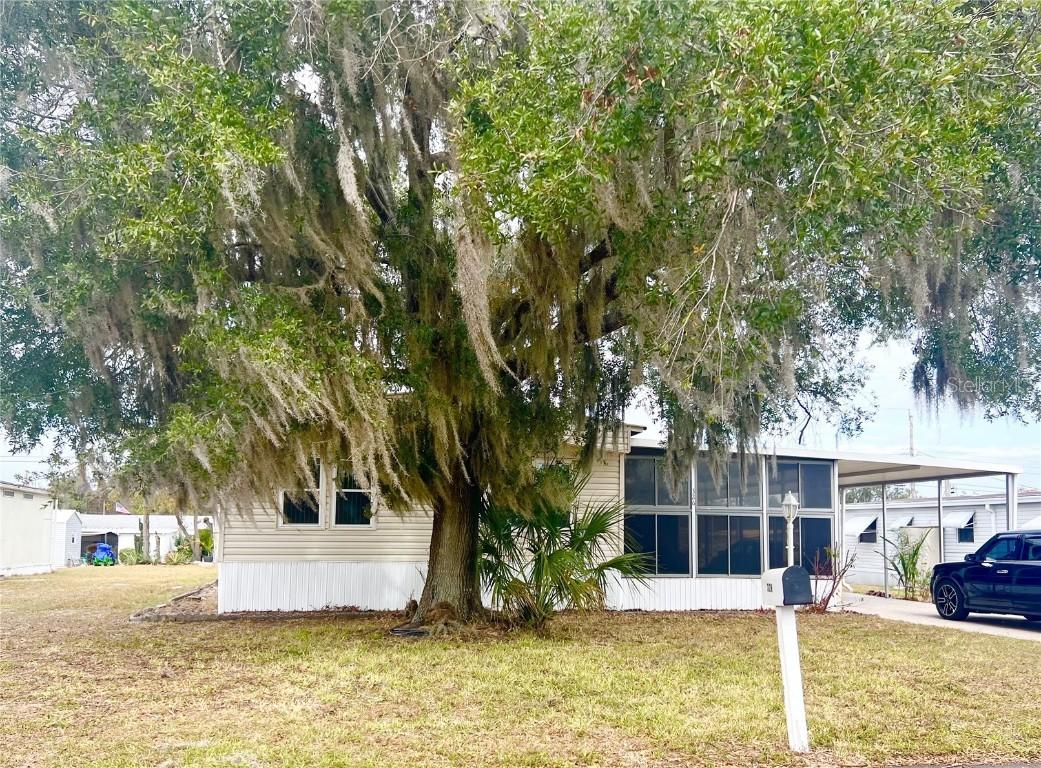 326 Martin Dr., Lakeland, FL 33809