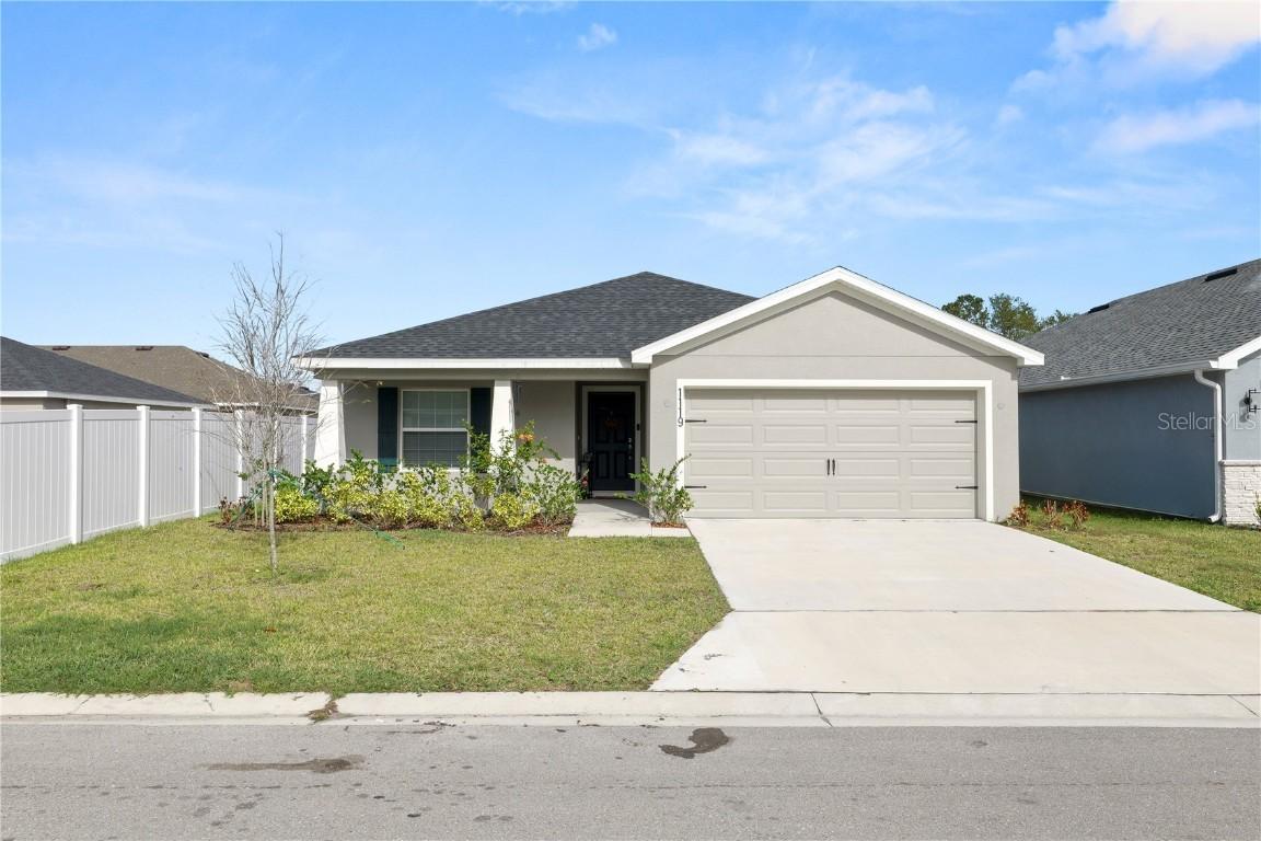 1119 Aruba Ave., Mulberry, FL 33860