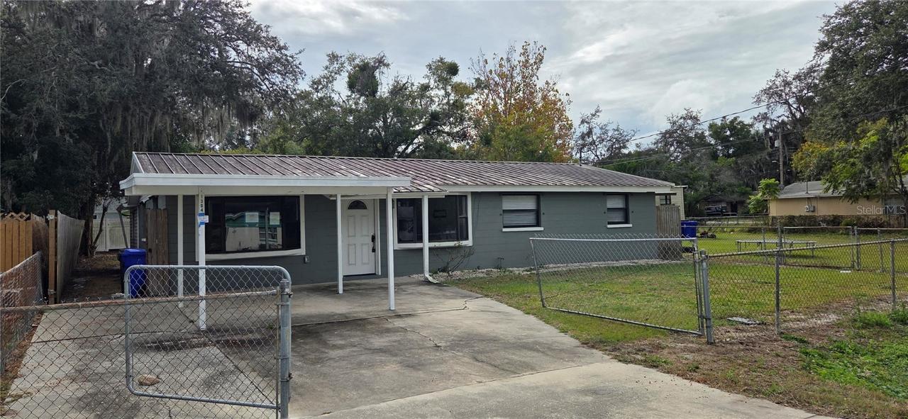 1304 Mayflower Dr., Lakeland, FL 33810