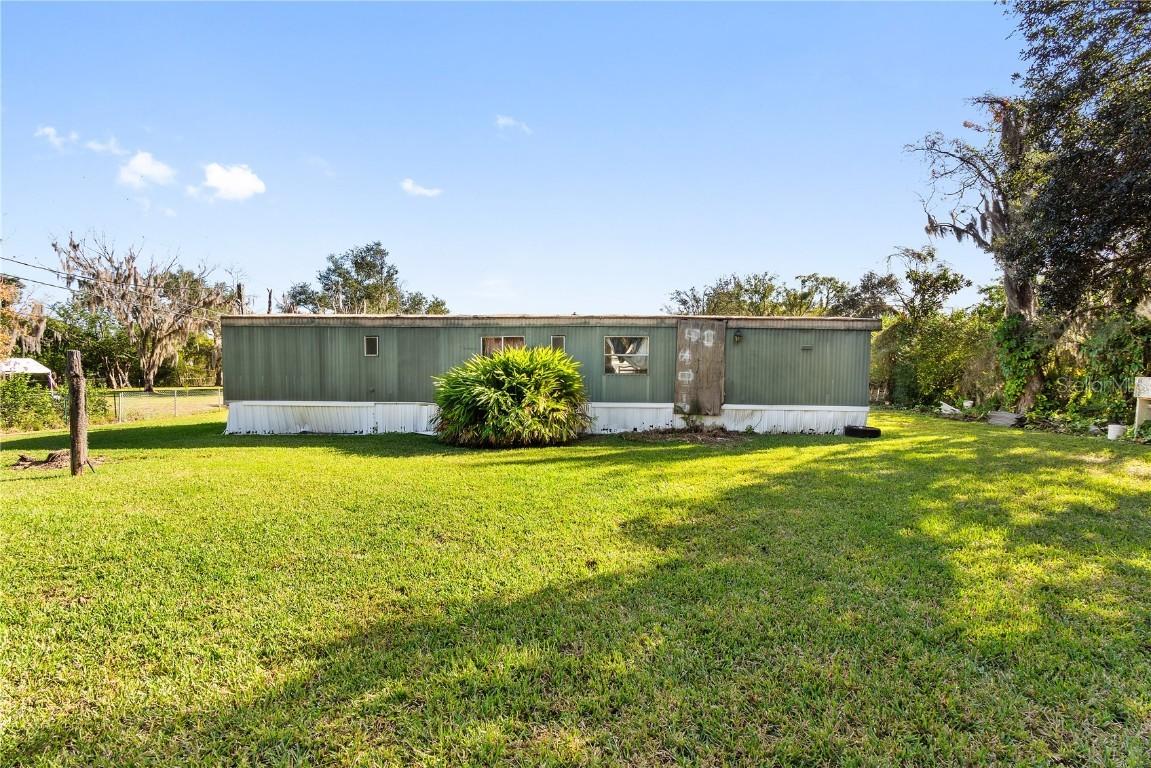 2110 Christy Ln., Lakeland, FL 33801