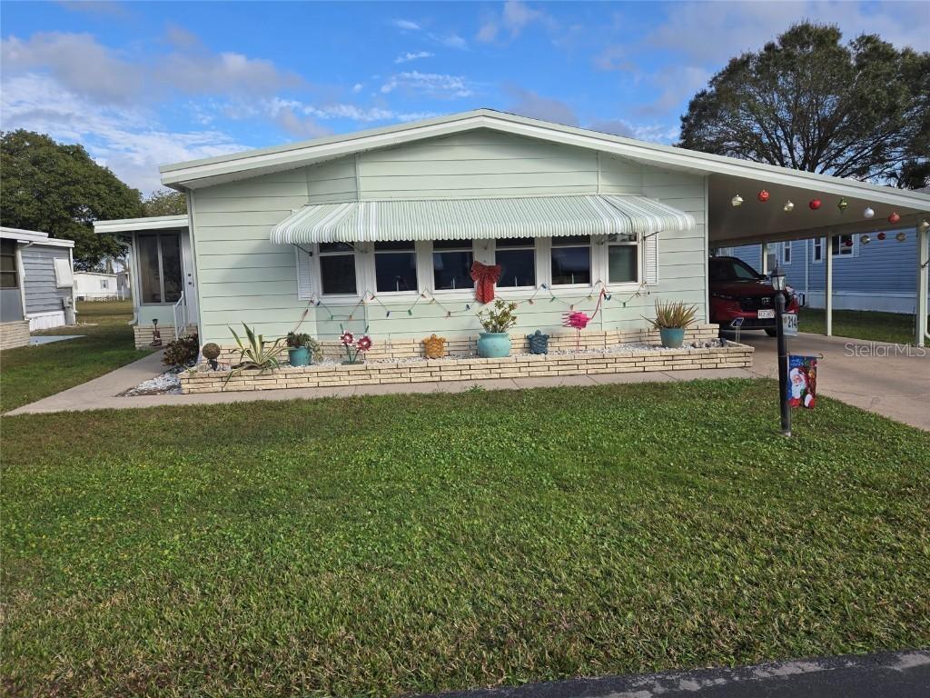 214 Green Meadow Dr., Winter Haven, FL 33884