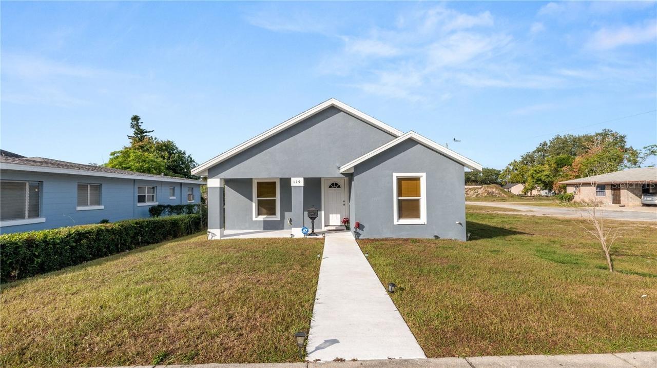 119 D St., Lake Wales, FL 33853