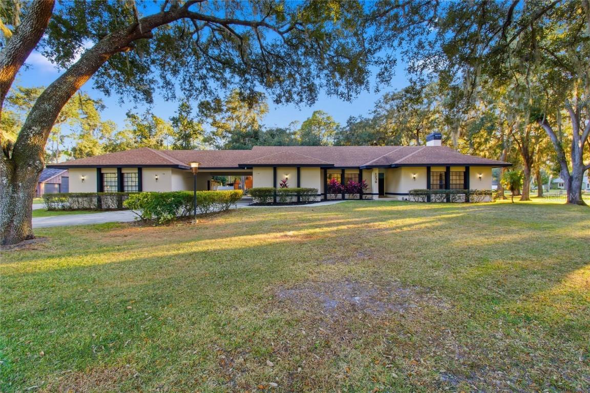 1736 Itchepackesassa Dr., Lakeland, FL 33810